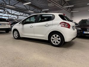 Peugeot 208 bild 3