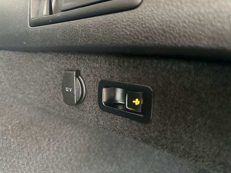 Volkswagen Passat bild 18