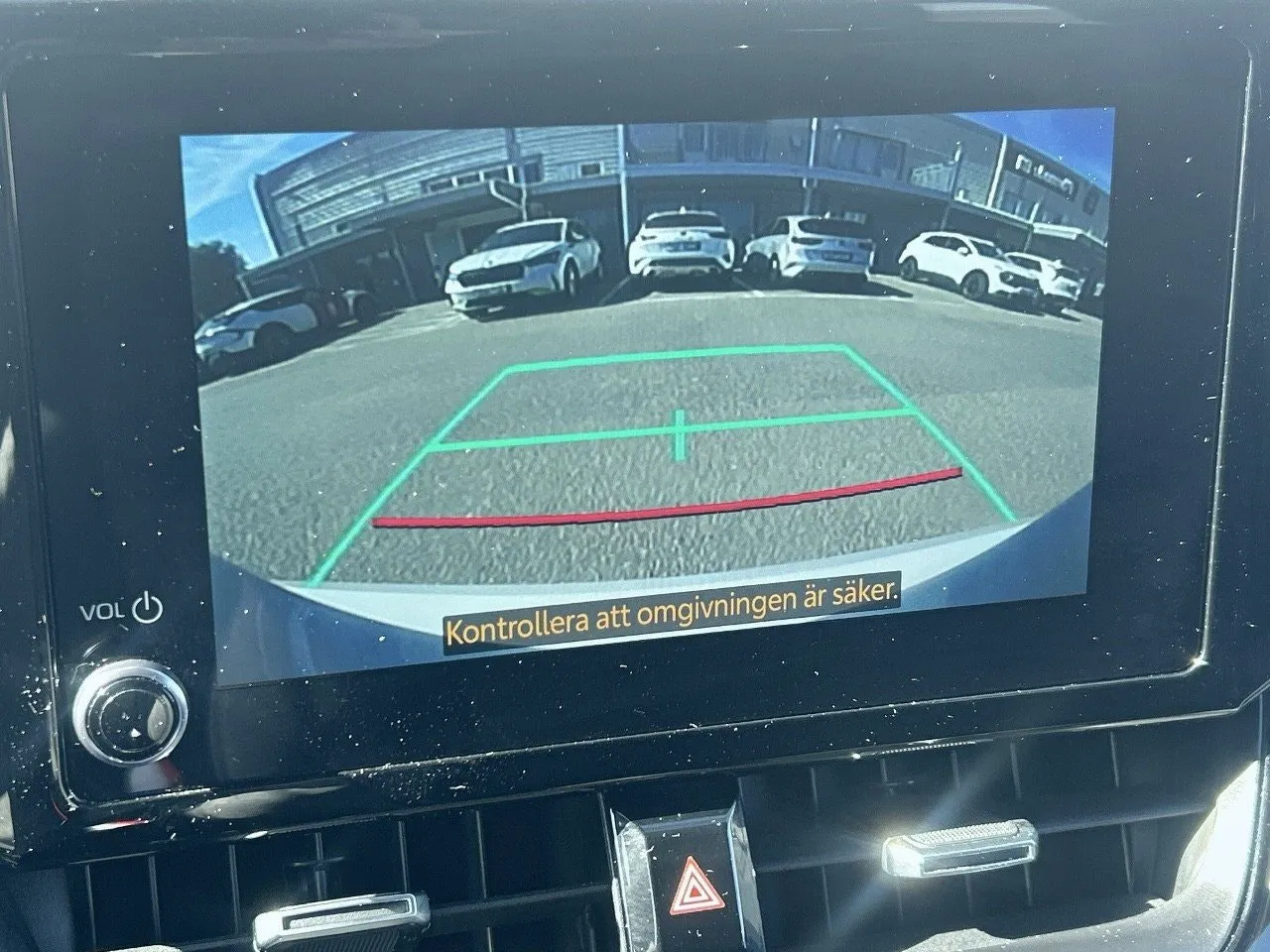 Vehicle image 20