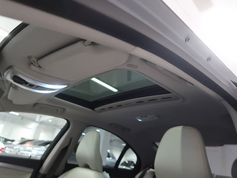 Volvo S80 bild 22