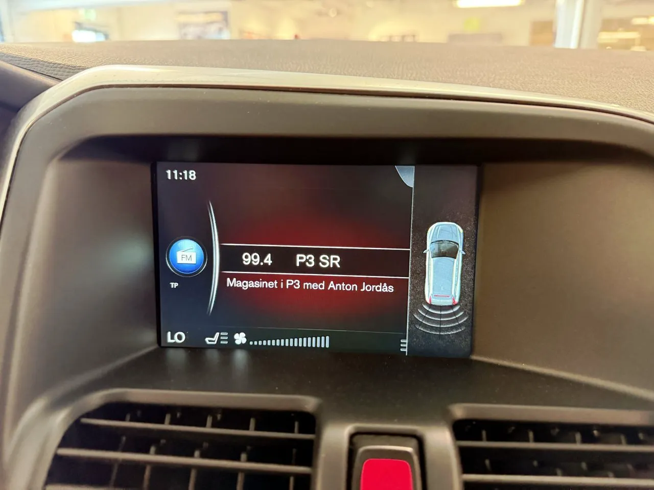 Vehicle image 18