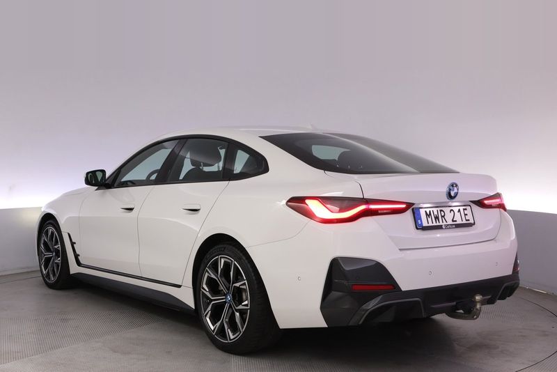 BMW i4 bild 4