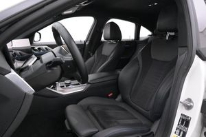 BMW i4 bild 9