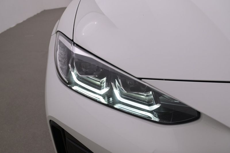 BMW i4 bild 25