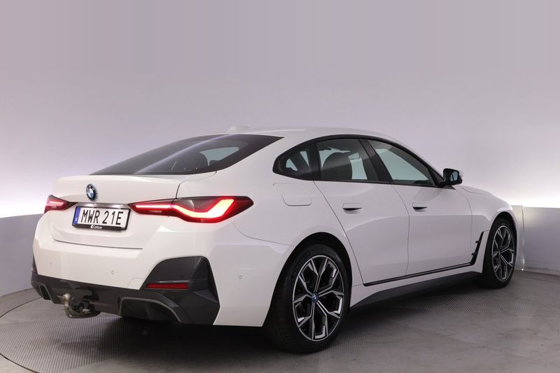 BMW i4 bild 5