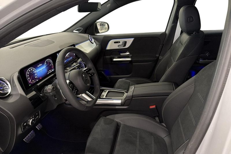 Mercedes GLA250 bild 11