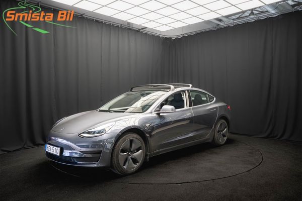Tesla Model 3 Standard Range Plus PANORAMA LÄDER KAMERA ELSTOL - 2020