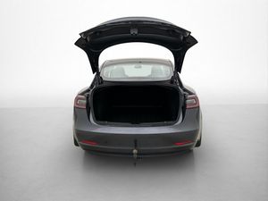 Tesla Model 3 bild 11
