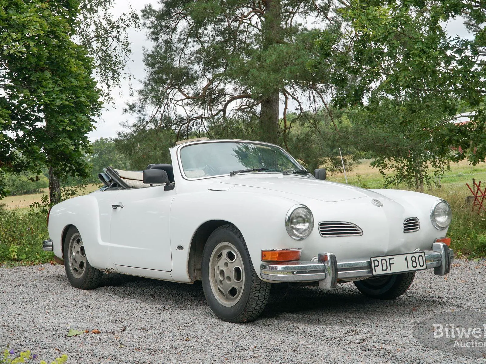 Vehicle image 35