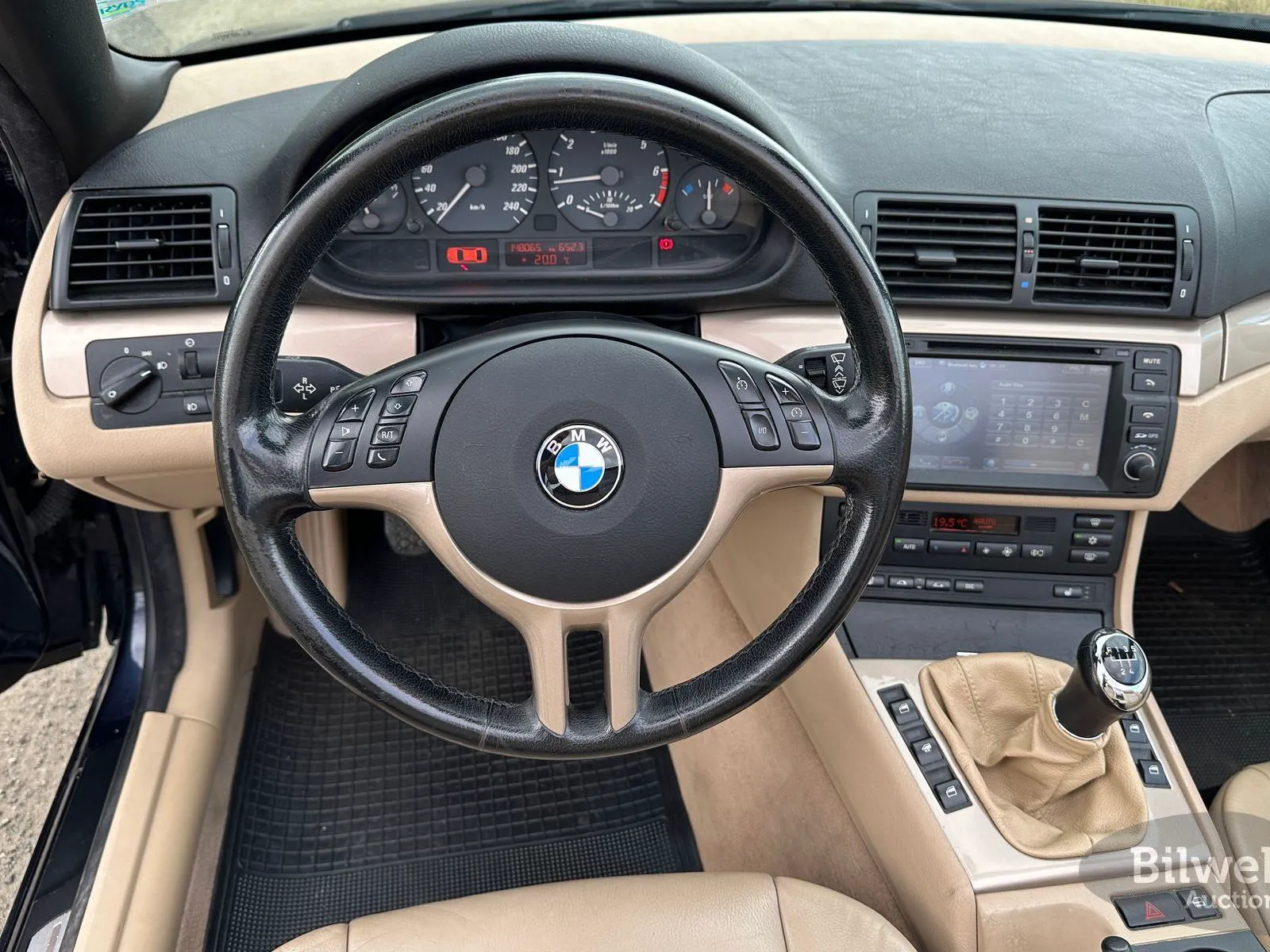 Vehicle image 39