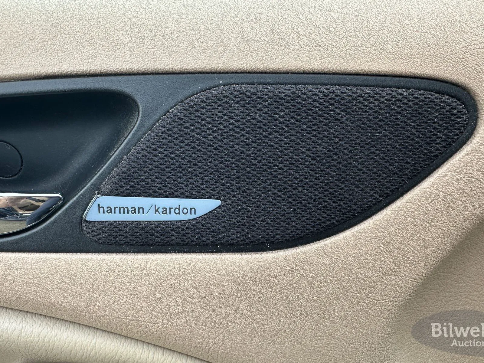 Vehicle image 53