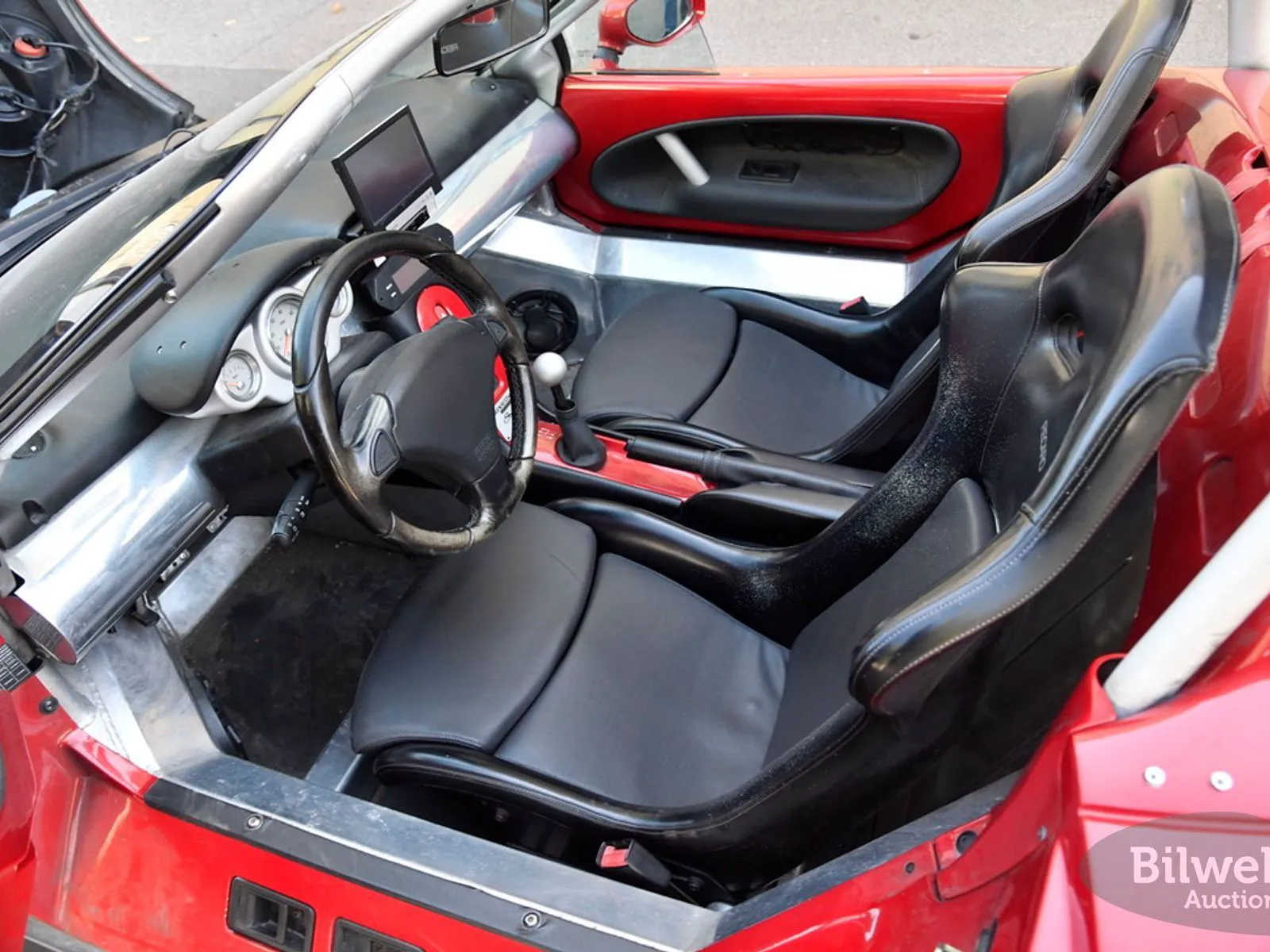 Vehicle image 14