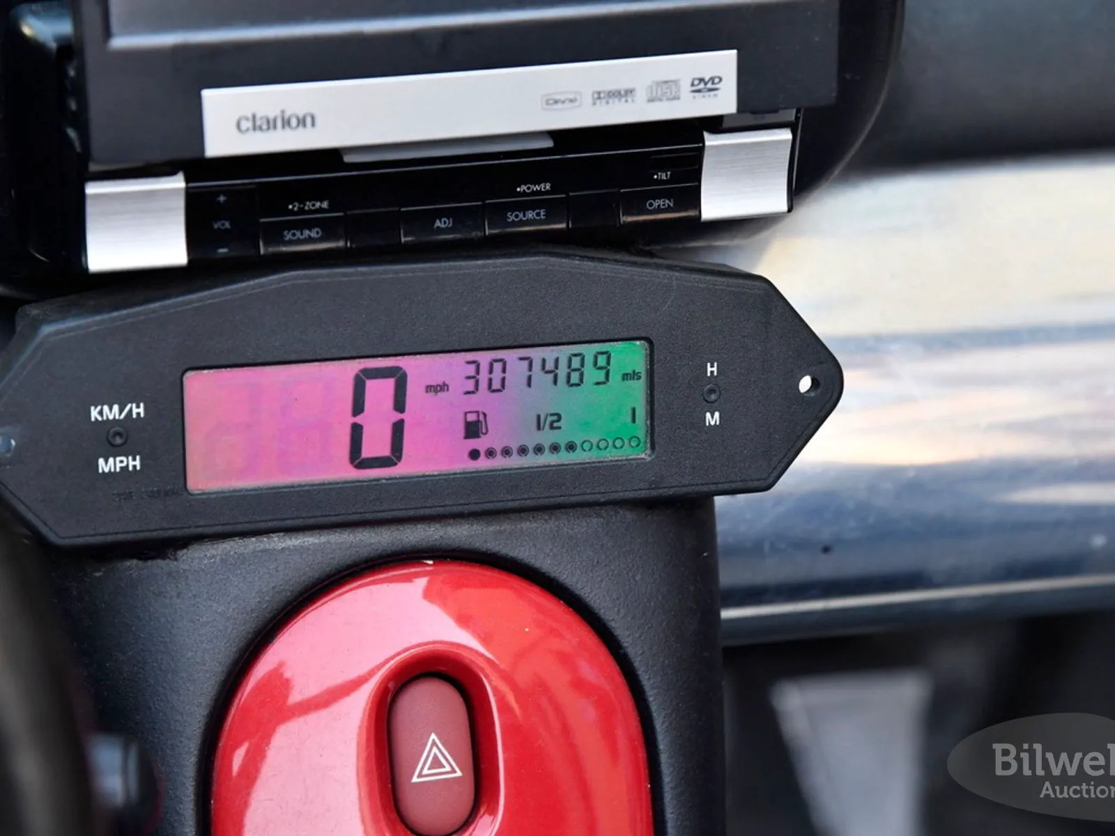 Vehicle image 20
