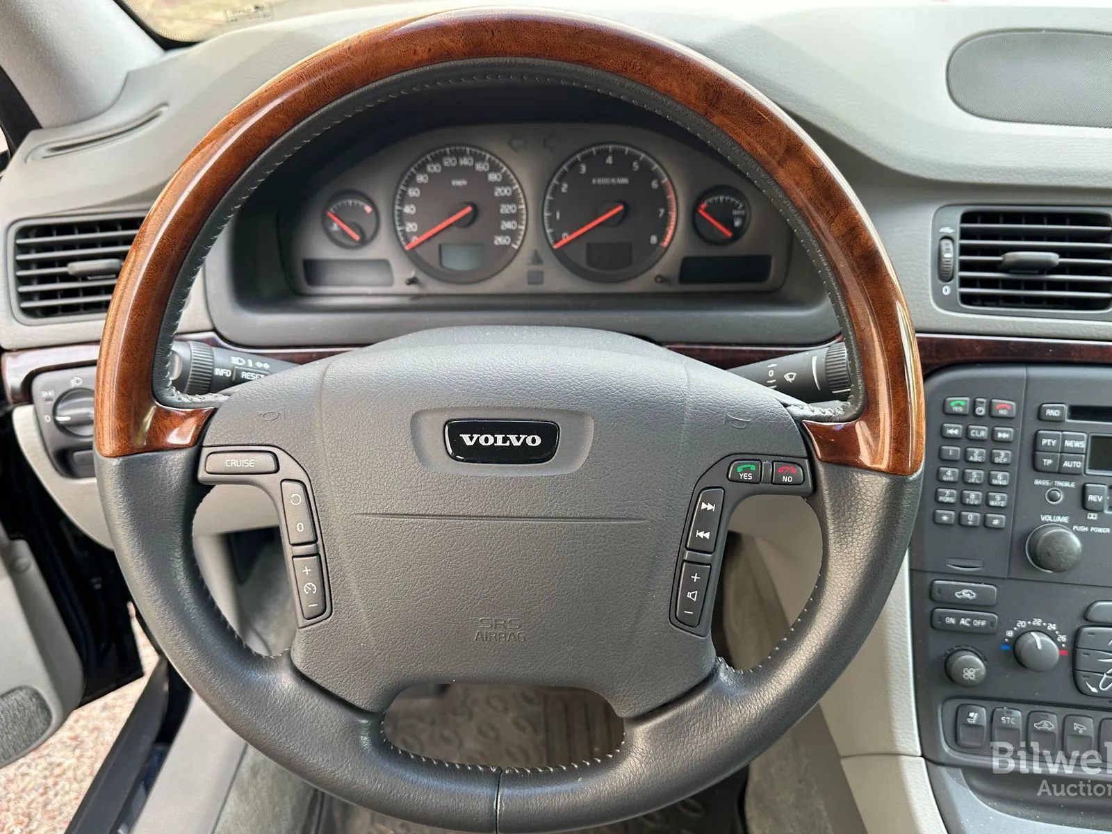 Vehicle image 70