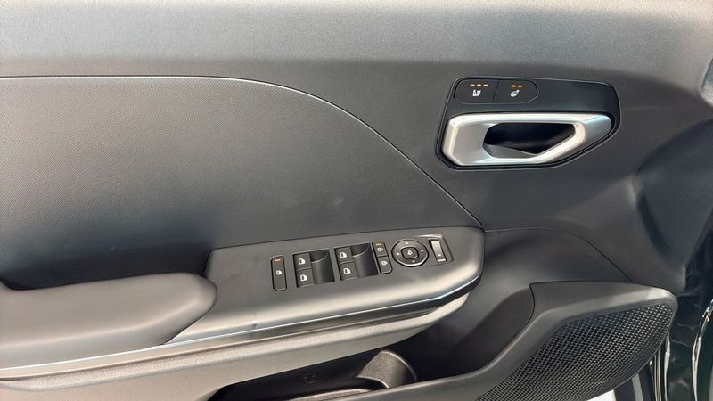 Kia K4 bild 11
