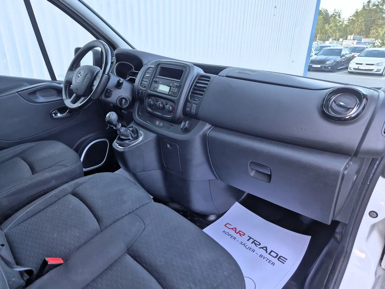 Vehicle image 20