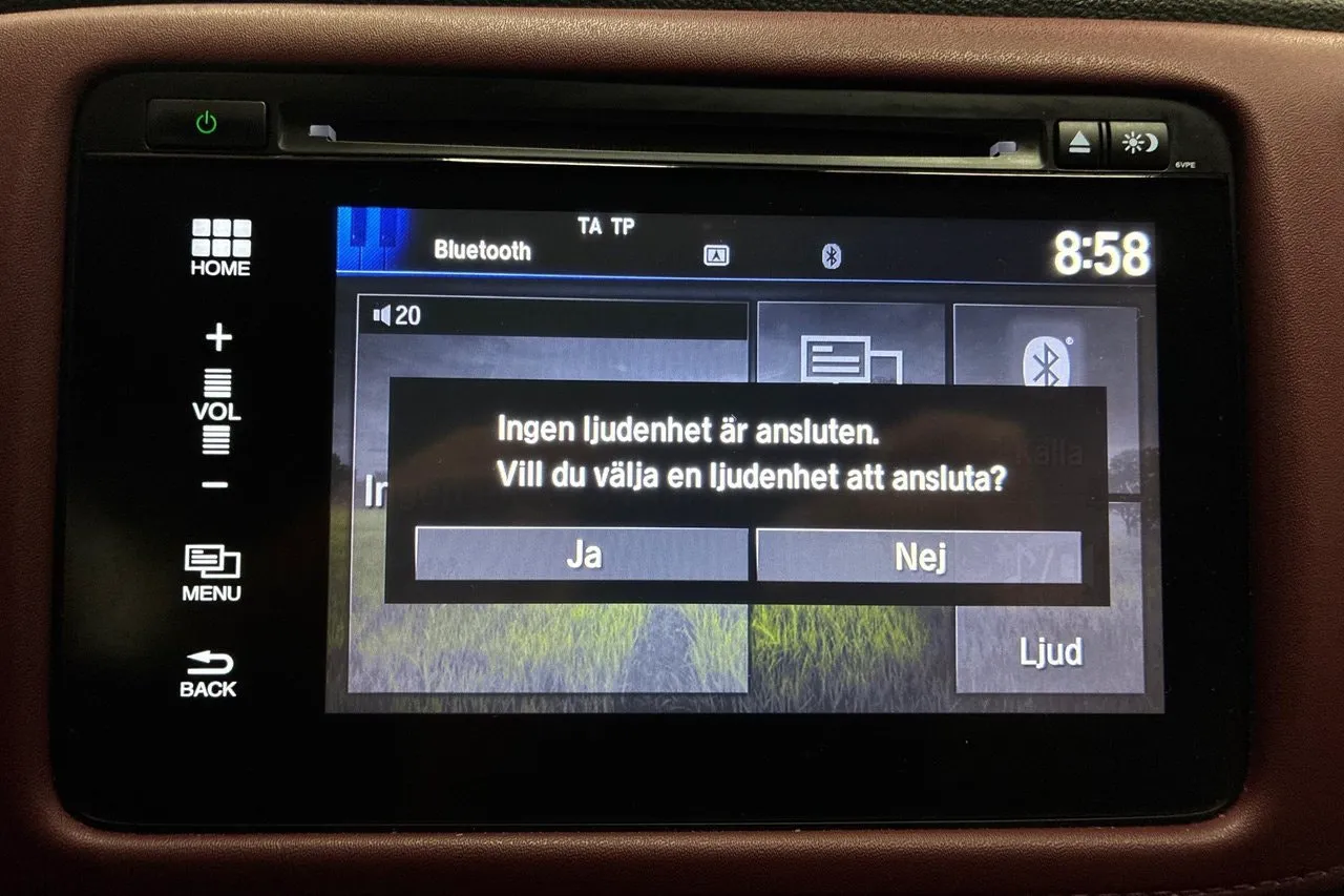 Vehicle image 20