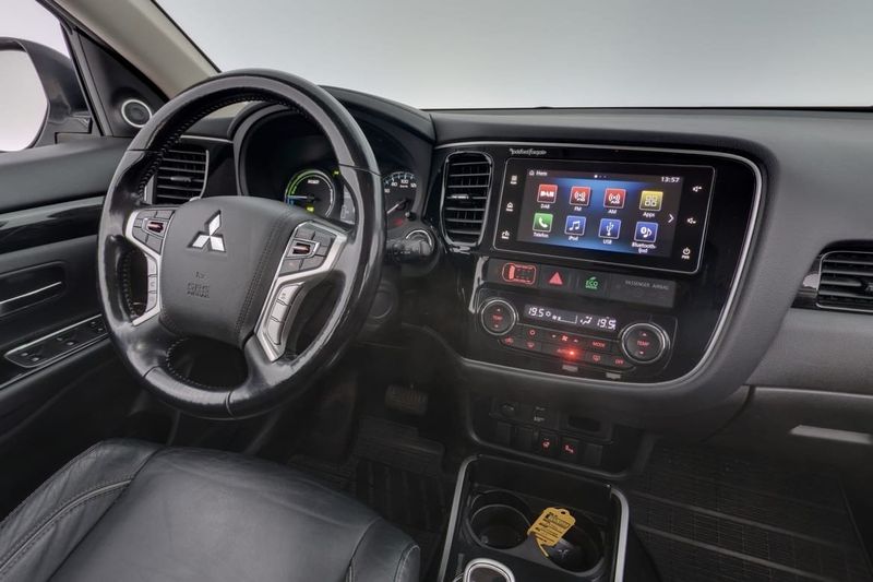 Mitsubishi Outlander bild 14