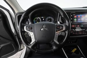 Mitsubishi Outlander bild 15