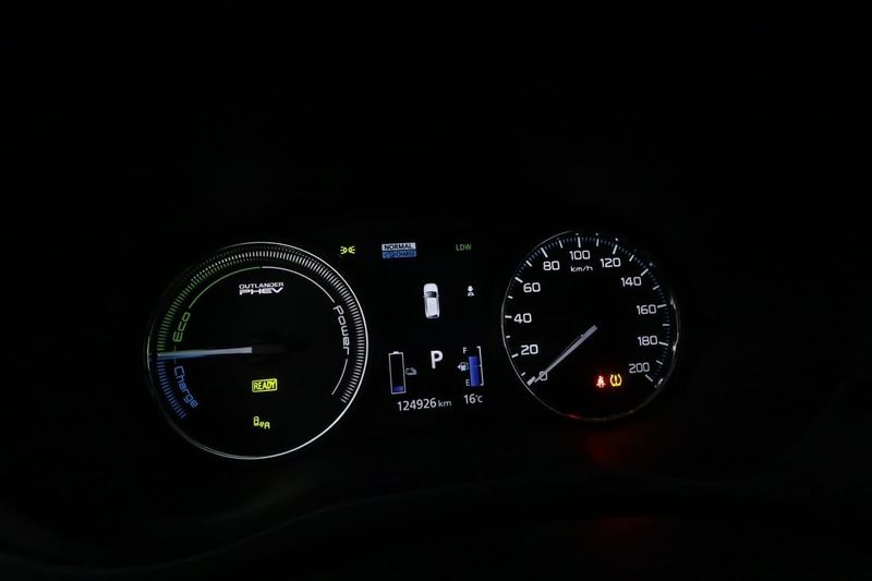 Mitsubishi Outlander bild 24