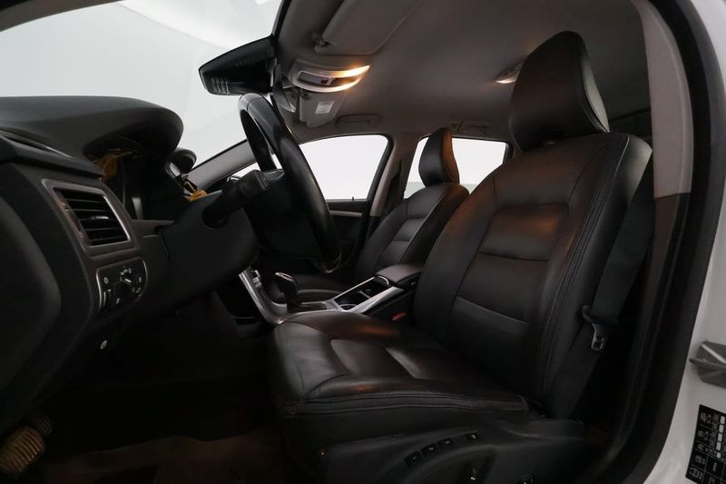 Volvo XC70 bild 11
