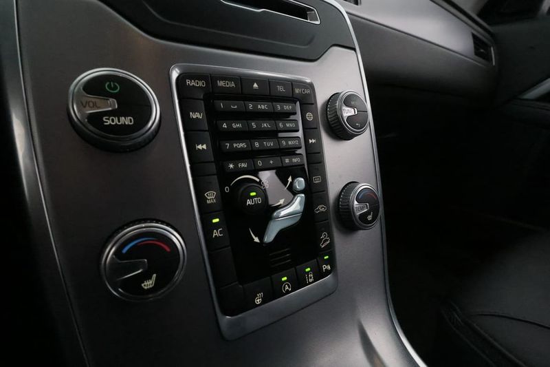 Volvo XC70 bild 23
