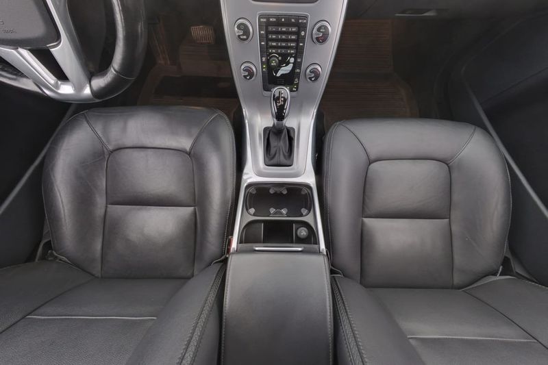 Volvo XC70 bild 19