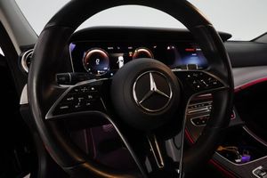 Mercedes E300 bild 17