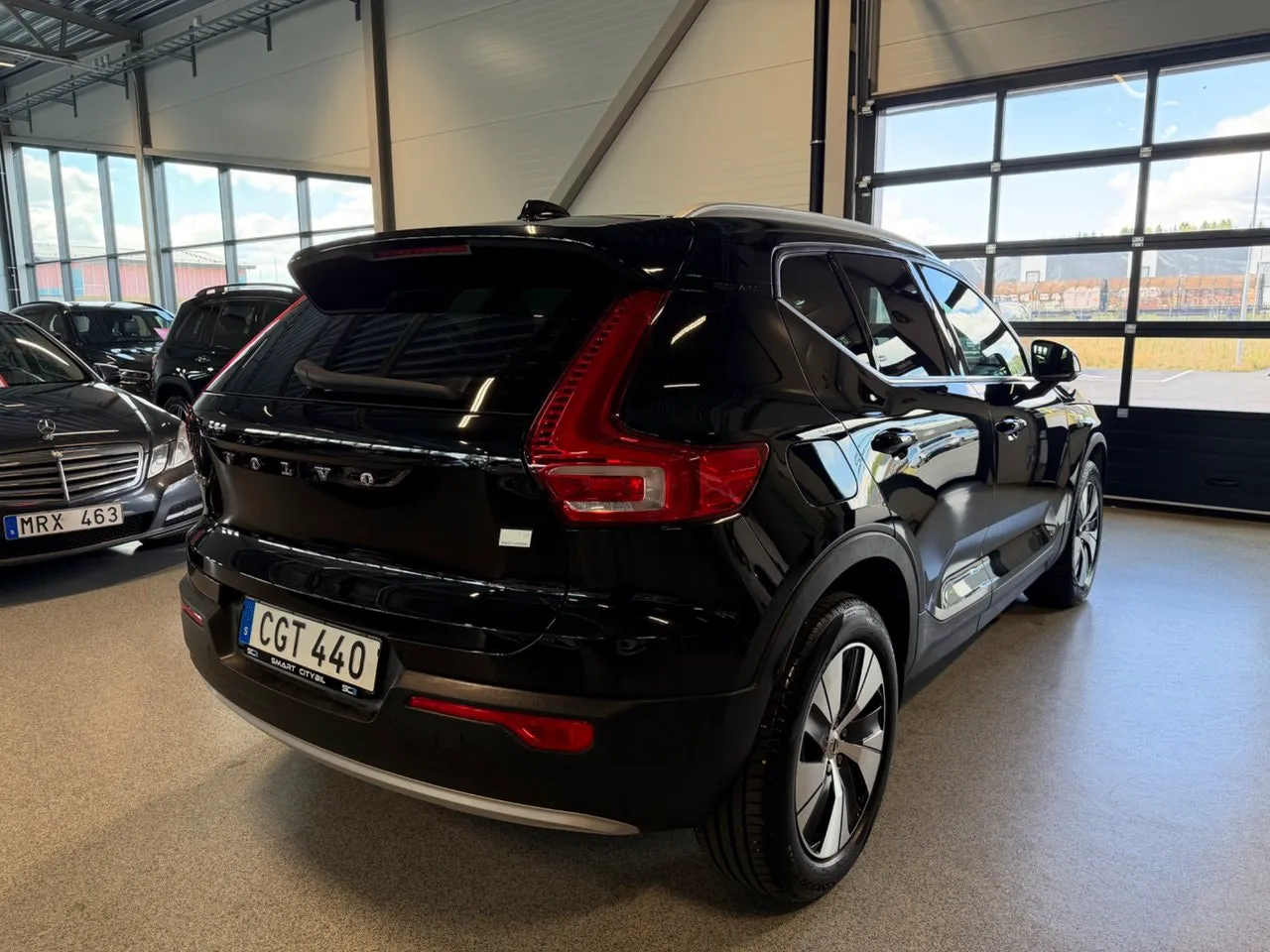 Vehicle image 8