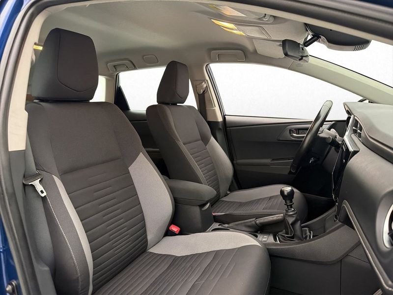 Toyota Auris bild 21