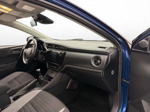 Toyota Auris bild 22