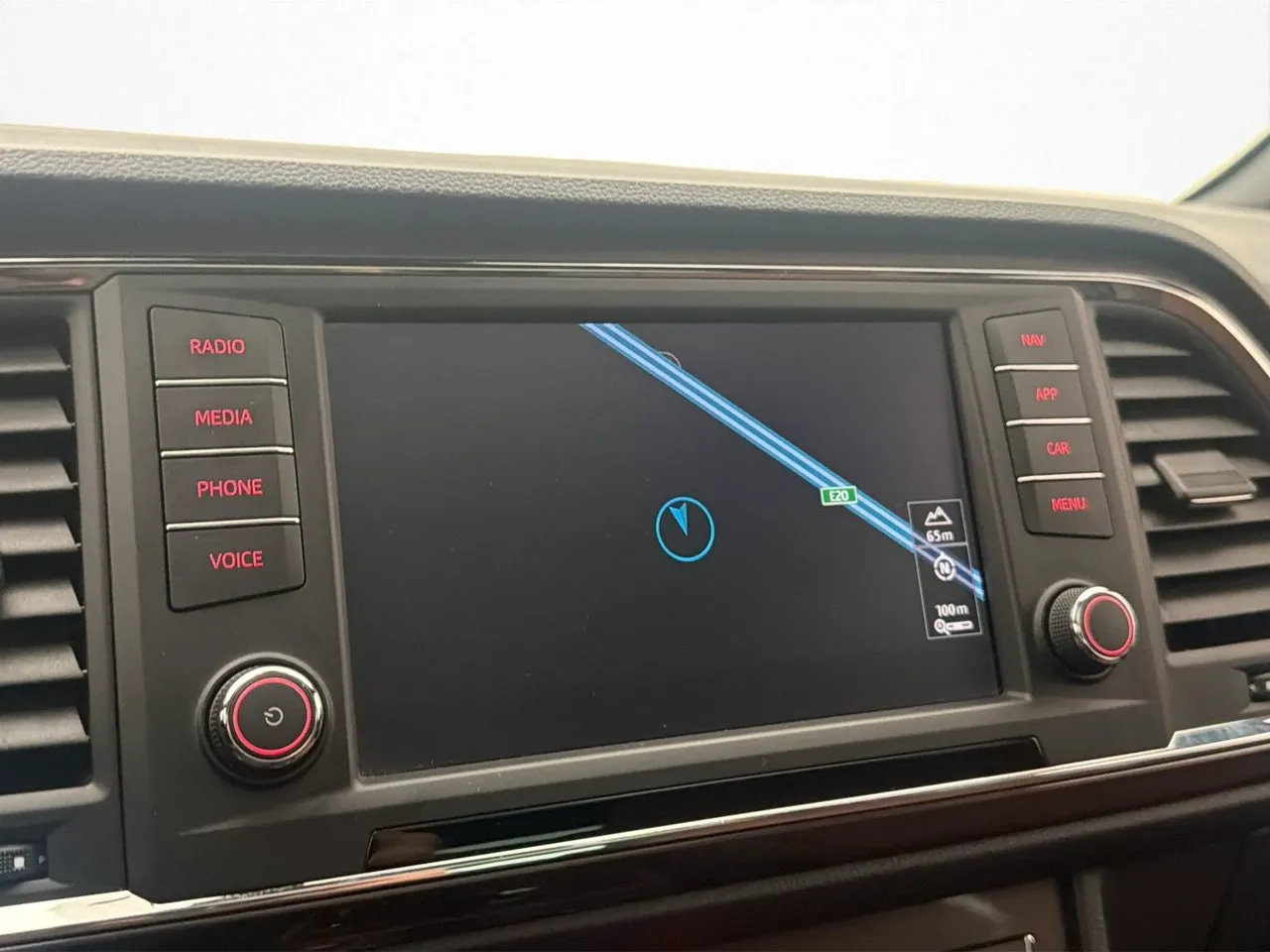 Vehicle image 22