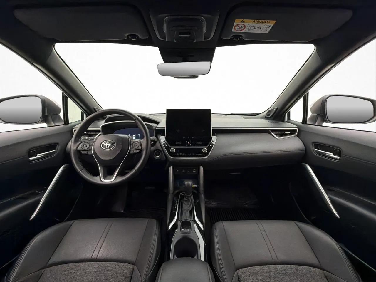 Vehicle image 15