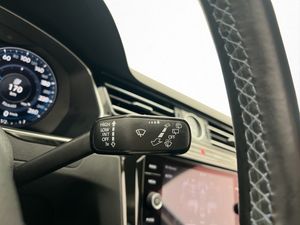 Volkswagen Passat bild 17