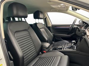 Volkswagen Passat bild 25
