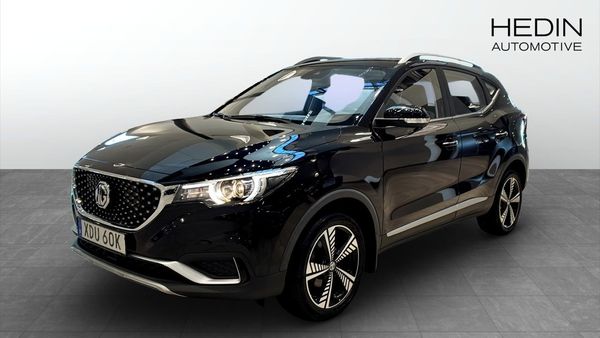 MG ZS EV Luxury | Pano | Kamera | 45kWh | 143hk - 2021