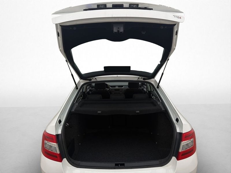 Skoda Octavia bild 8