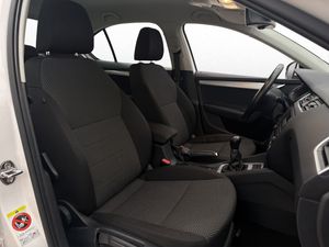 Skoda Octavia bild 16