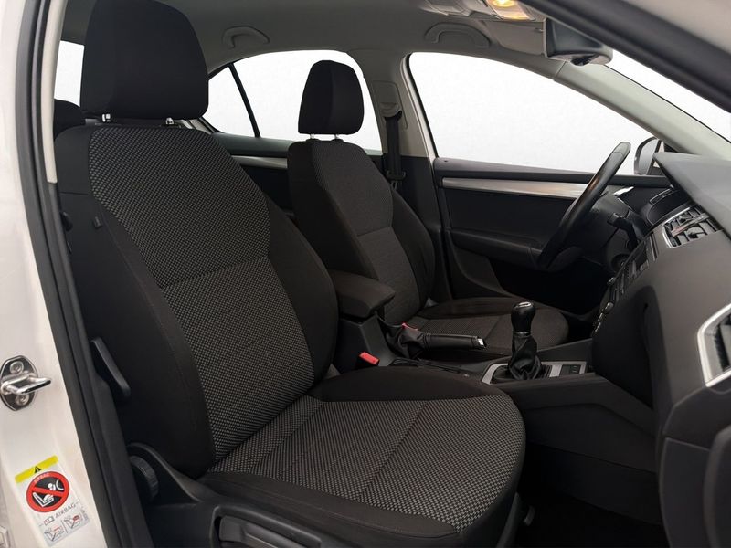 Skoda Octavia bild 16