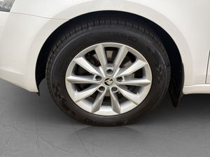 Skoda Octavia bild 22