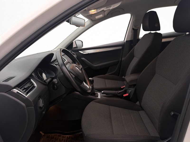 Skoda Octavia bild 10