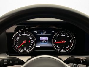 Mercedes E200 bild 14