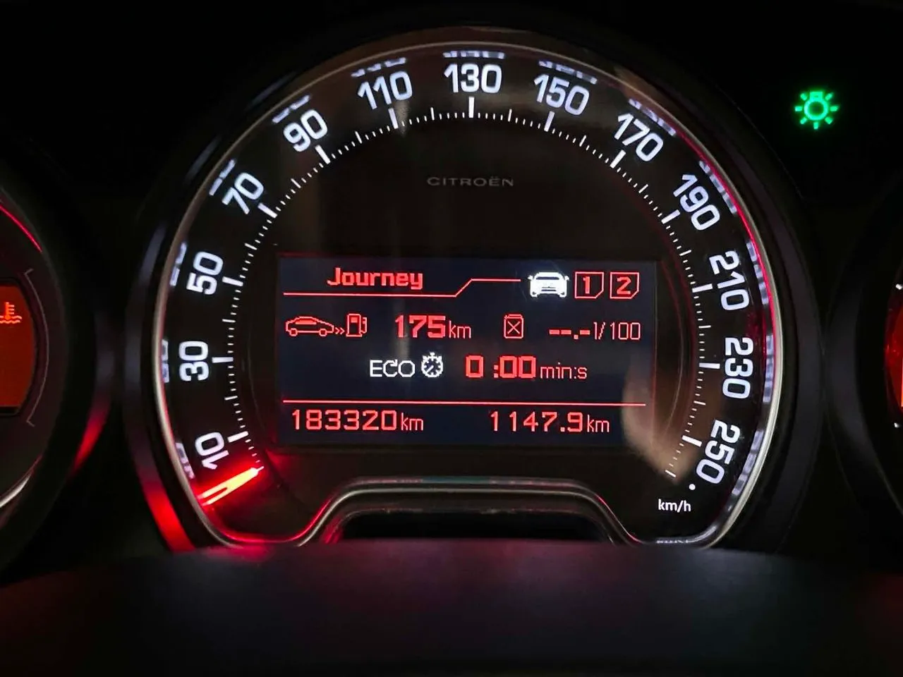 Vehicle image 14