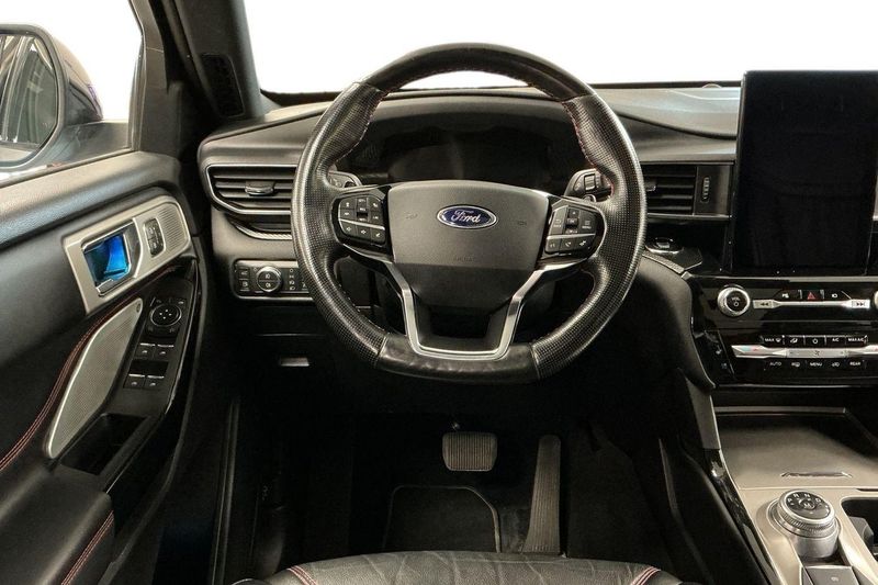 Ford Explorer bild 15