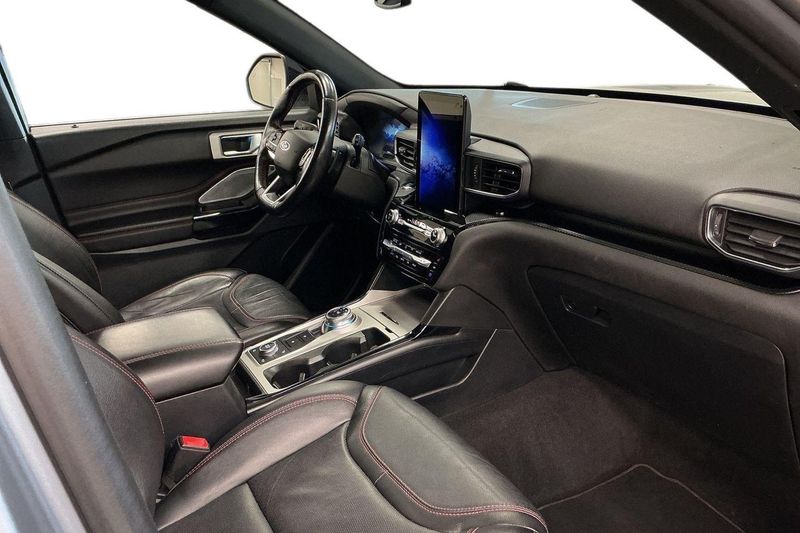 Ford Explorer bild 9