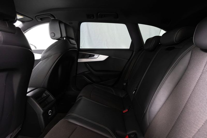 Audi A4 bild 20