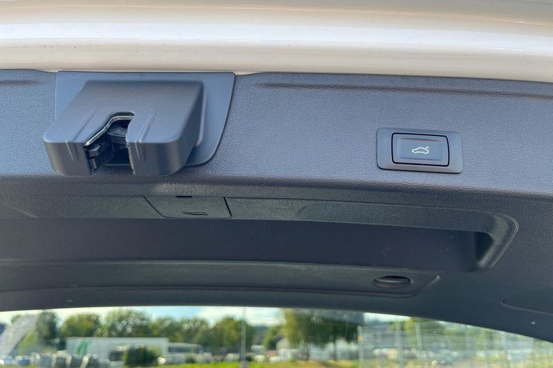 Audi A4 bild 24