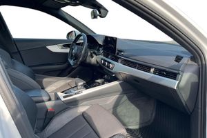 Audi A4 bild 15
