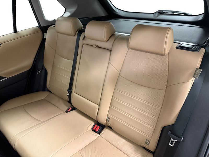 Toyota RAV4 bild 10