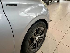 Peugeot 208 bild 14